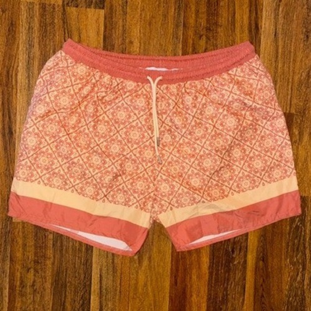 BoohooMAN Mens 4XL Swim Trunks Coral Geometric Tile Print Mesh Lined NWT